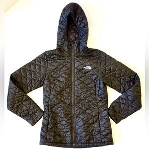 The North Face Thermoball Hooded Insulated Jacket Small